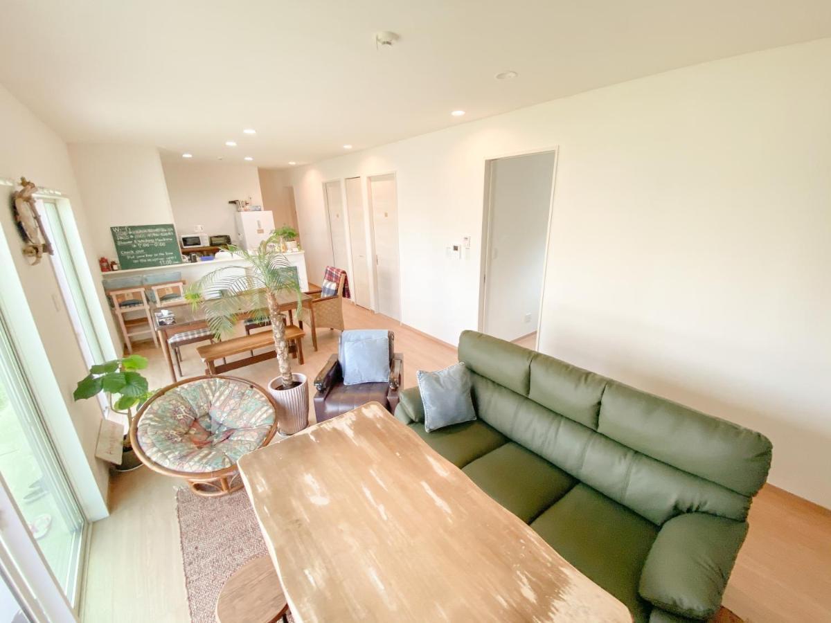 2019新築 ! Guest House Holoholo Beach Side Ishigaki  ภายนอก รูปภาพ