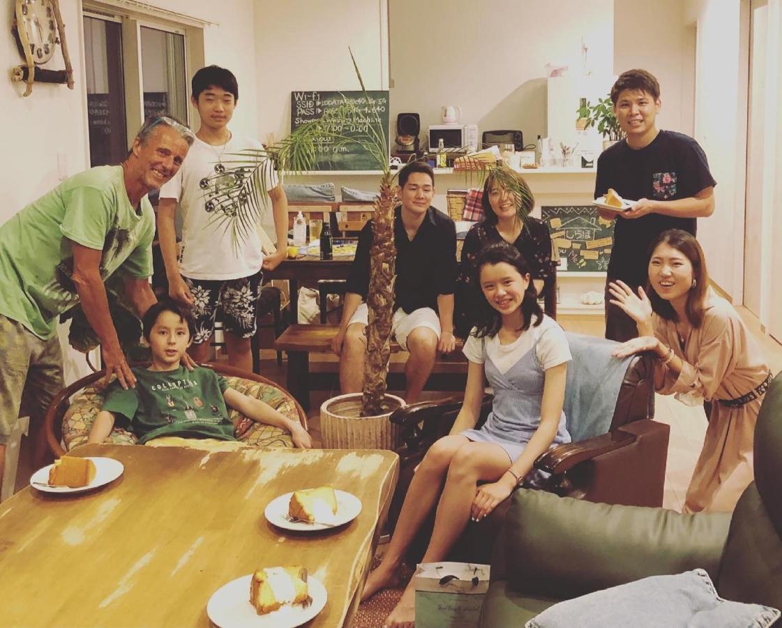2019新築 ! Guest House Holoholo Beach Side Ishigaki  ภายนอก รูปภาพ