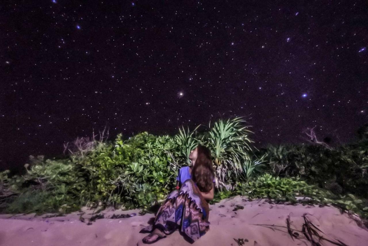 2019新築 ! Guest House Holoholo Beach Side Ishigaki  ภายนอก รูปภาพ