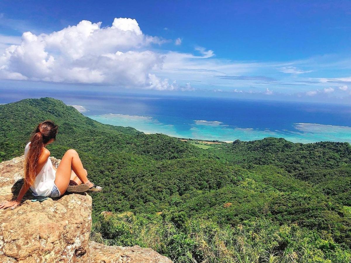 2019新築 ! Guest House Holoholo Beach Side Ishigaki  ภายนอก รูปภาพ